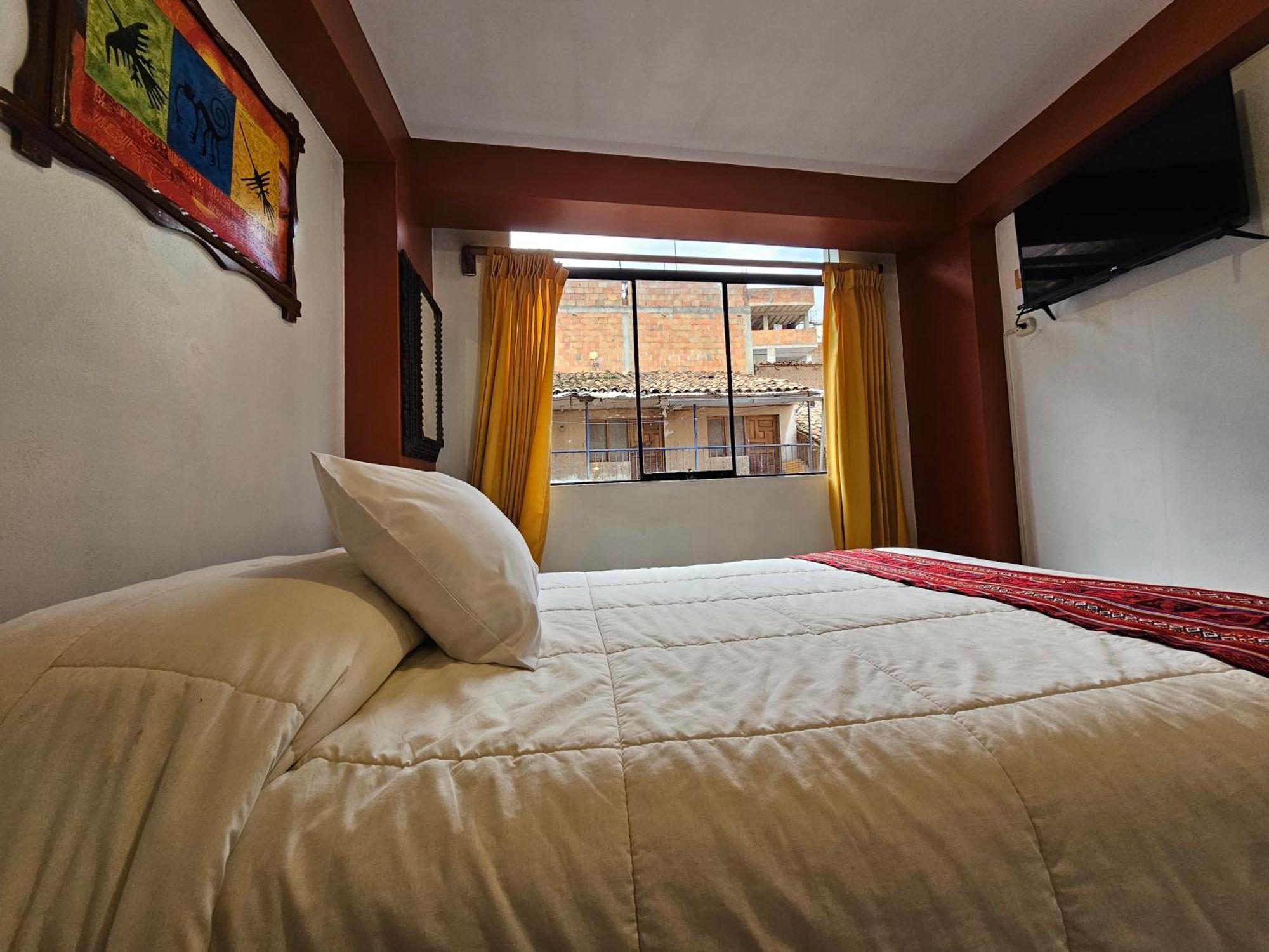 Hostal Con Vista A La Ciudad Santa Ana Cuzco Exterior foto