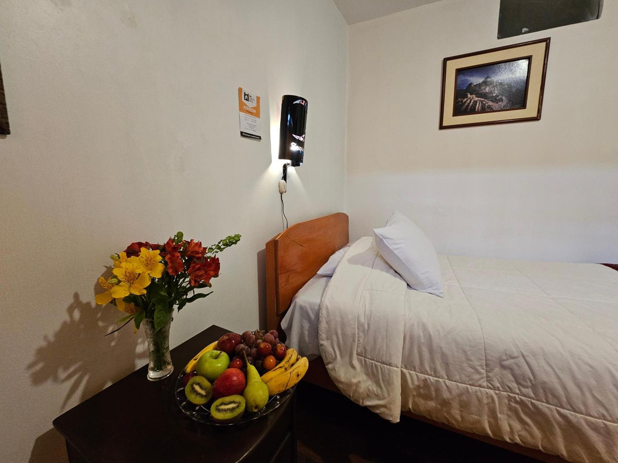 Hostal Con Vista A La Ciudad Santa Ana Cuzco Exterior foto