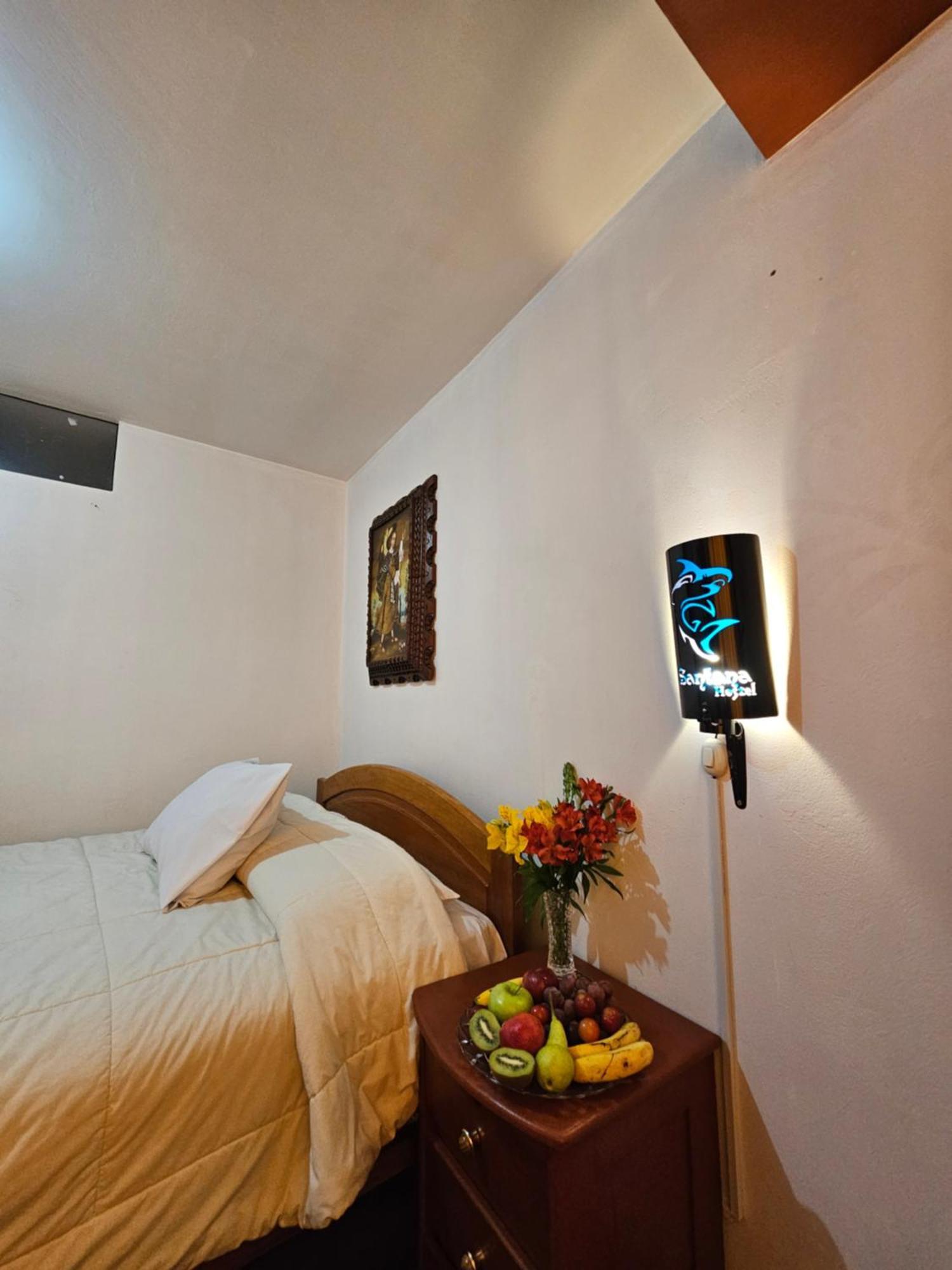 Hostal Con Vista A La Ciudad Santa Ana Cuzco Exterior foto