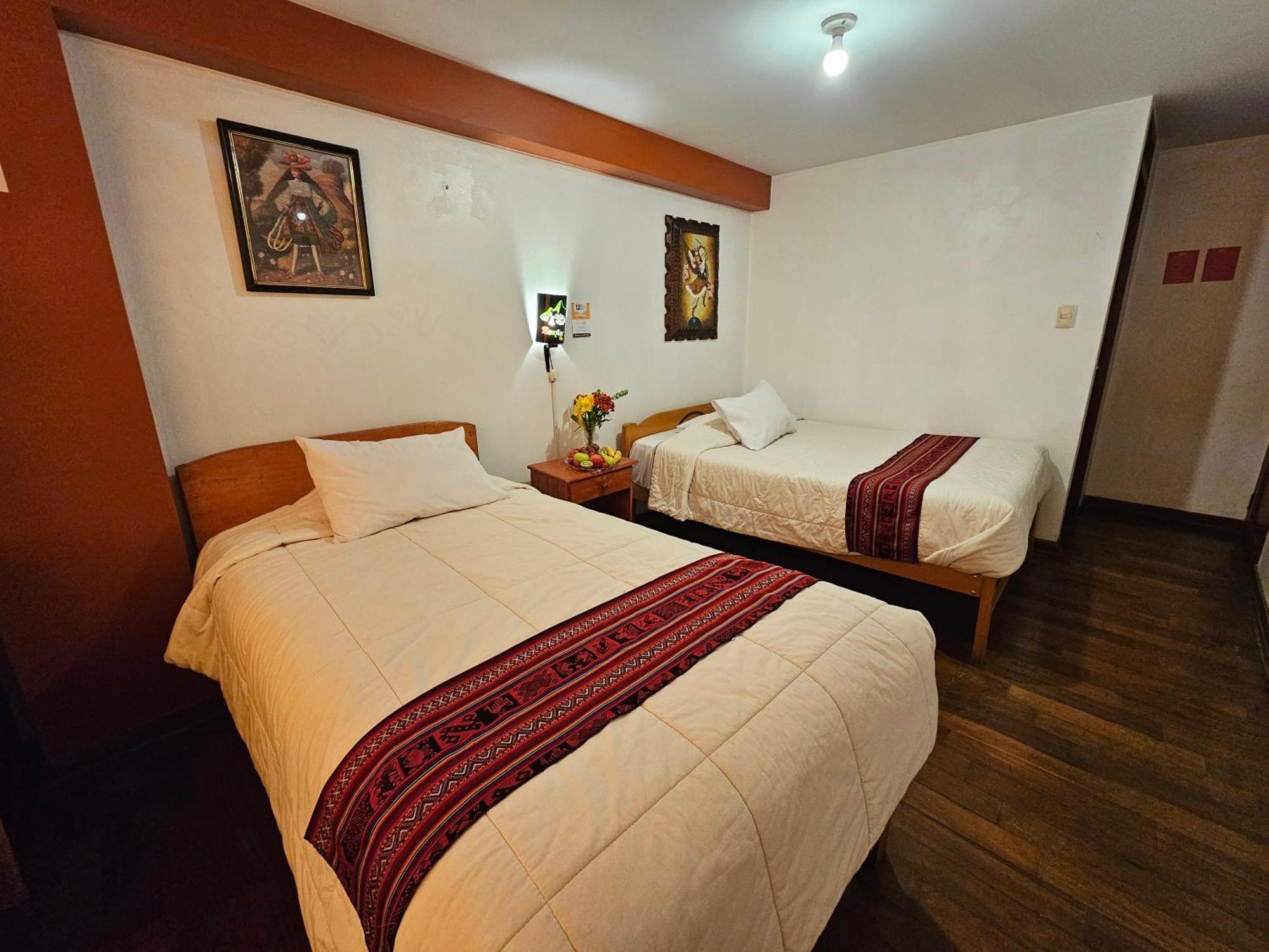 Hostal Con Vista A La Ciudad Santa Ana Cuzco Exterior foto